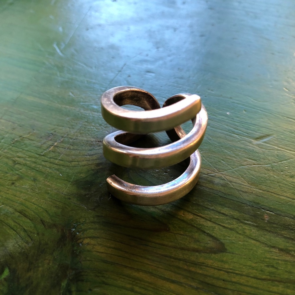 Silver spiral ring